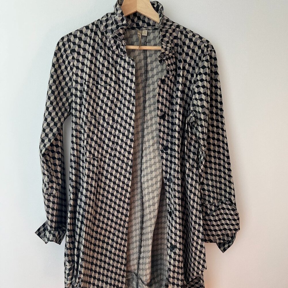 Women's button down blouse Comfy USA